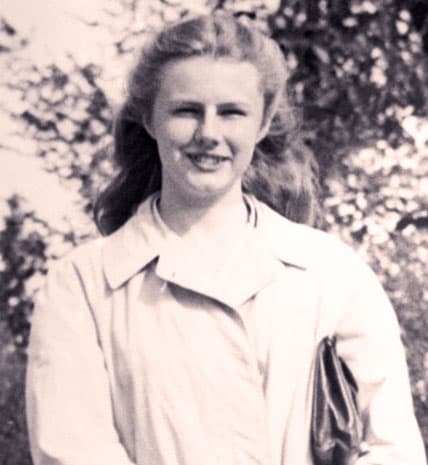 Paula Jean Welden — photograph